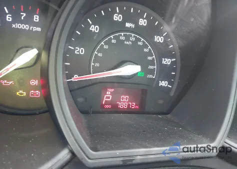 2016 Kia Rio Lx z USA, uszkodzony, nr VIN KNADM5A36G6647079